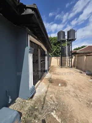 2bdrm House in Briansbrain, Benin City for rent
