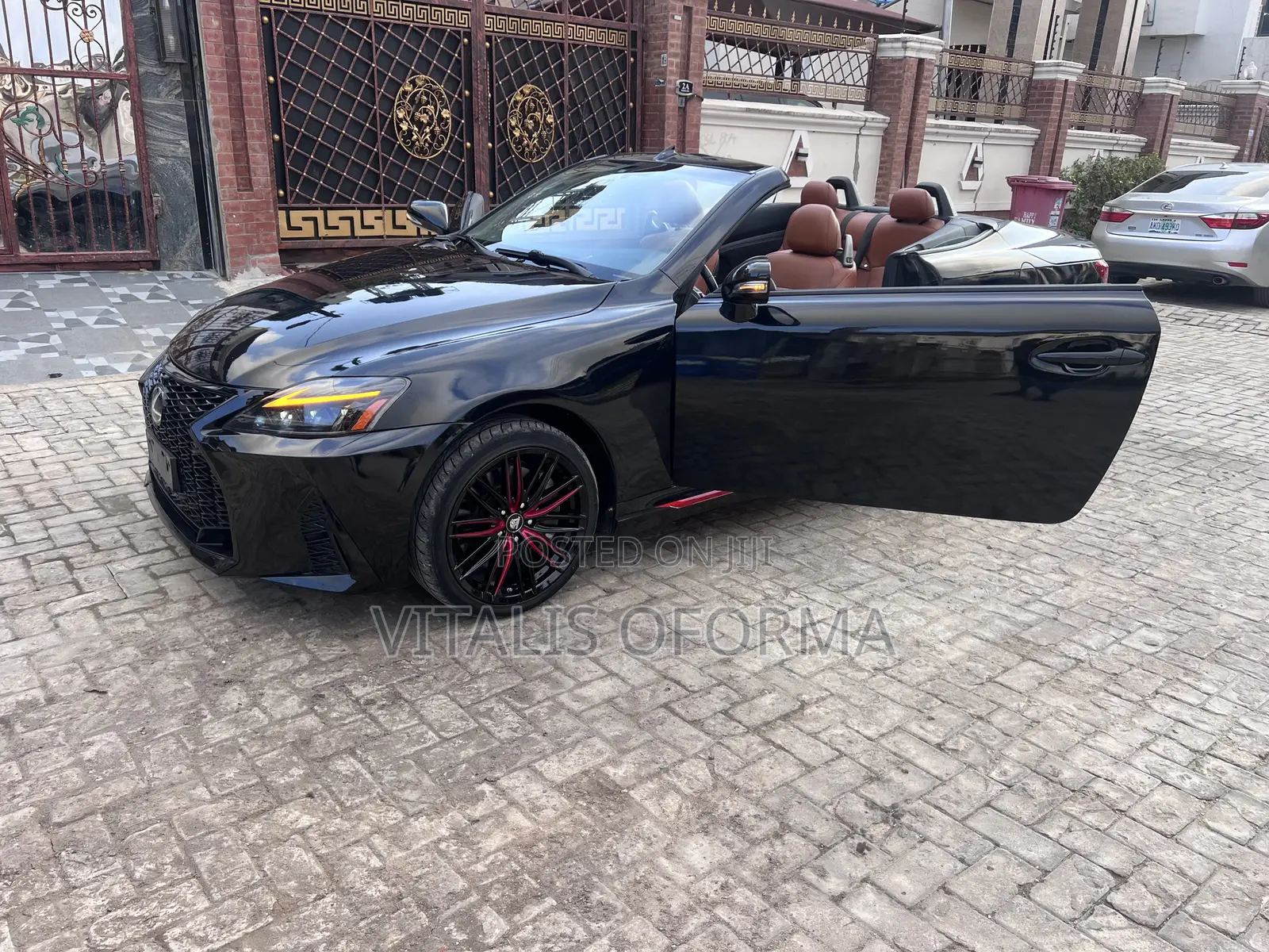 Lexus IS 350 C 2011 Black