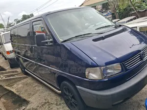 Volkswagen Transporter 1999 Blue