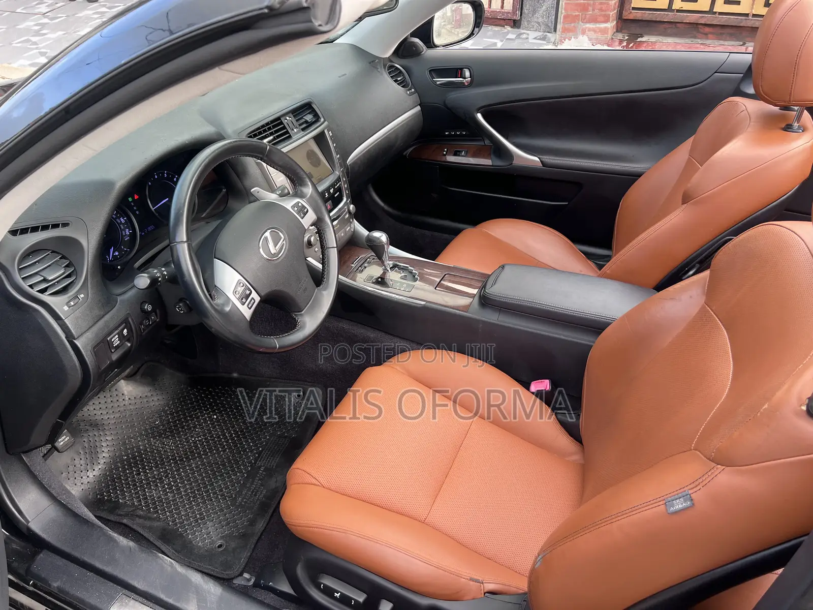 Lexus IS 350 C 2011 Black