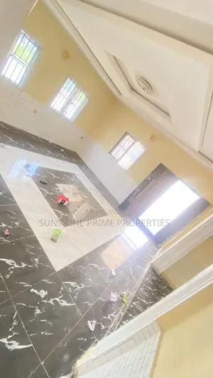 3bdrm Bungalow in Ogo Oluwa Oda Road 🏡, Akure for sale