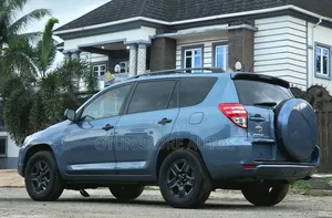 Toyota RAV4 2.5 4x4 2012 Blue