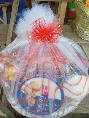 Hamper Gifts for Someone Special
