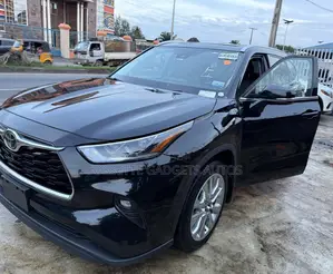 Toyota Highlander 2023 Black