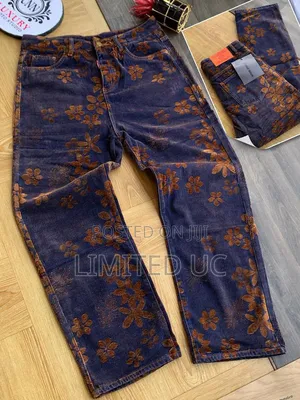 Baggy Jeans