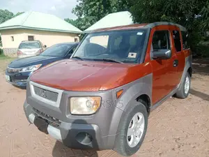 Honda Element LX 2004 Ivory