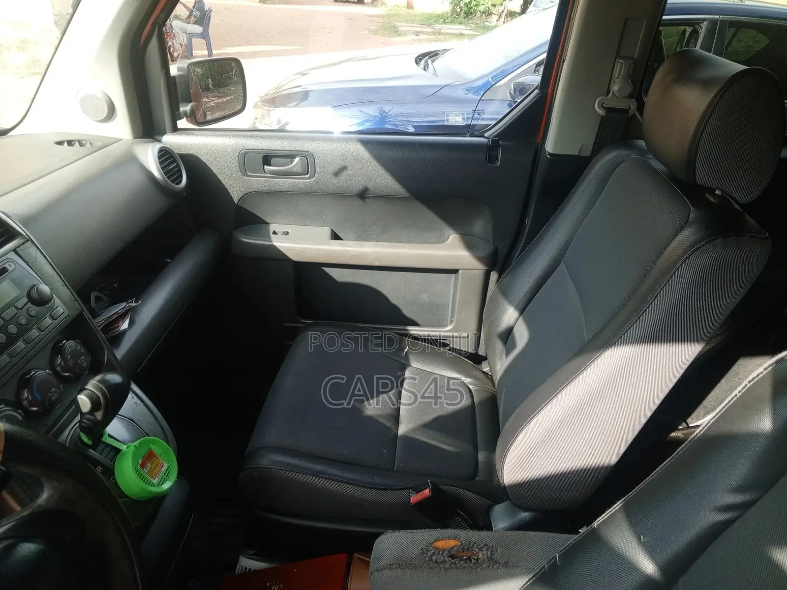 Honda Element LX 2004 Ivory