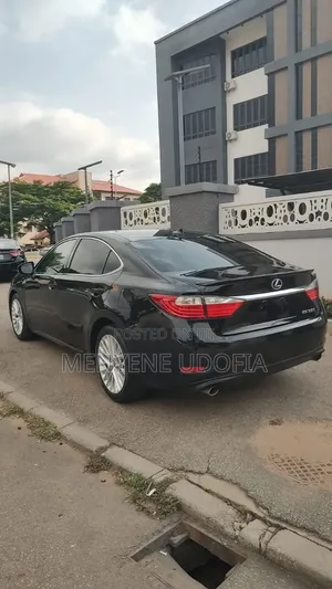 Lexus ES 2014 Black