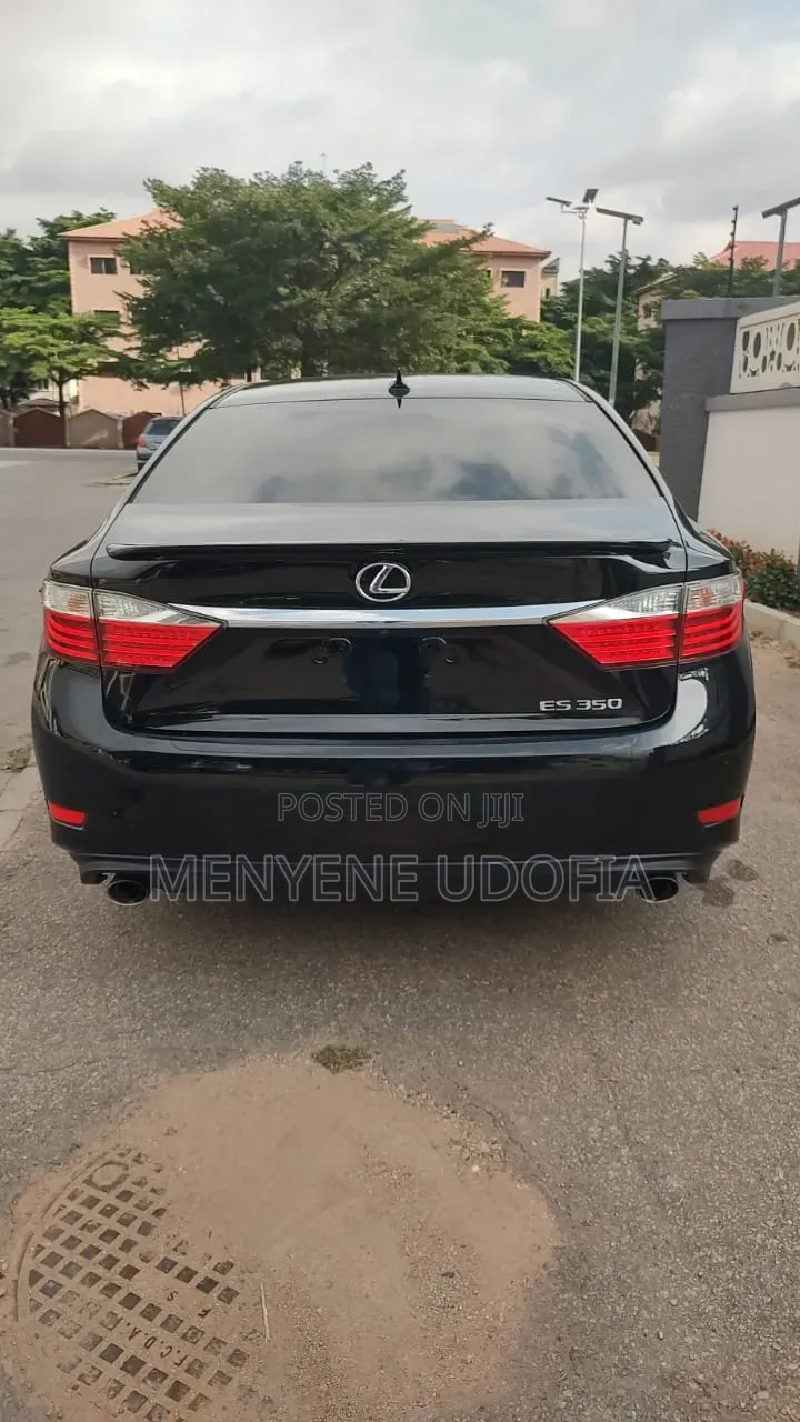 Lexus ES 2014 Black