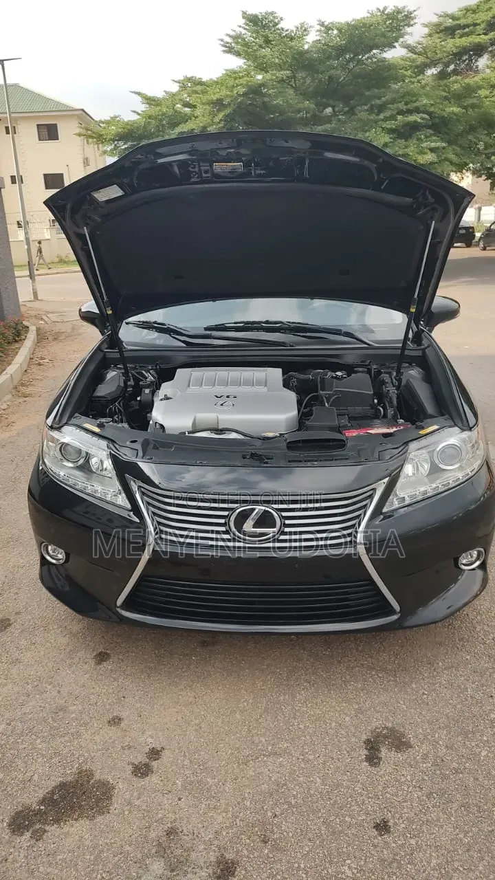 Lexus ES 2014 Black