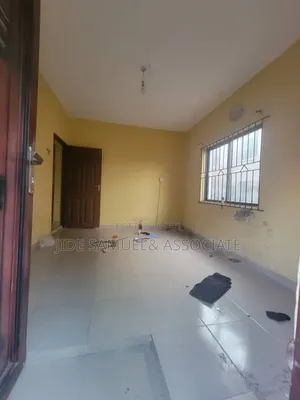 Mini Flat in Ayobo for rent
