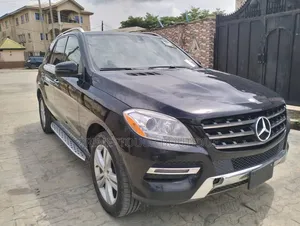 Mercedes-Benz M Class 2015 Black
