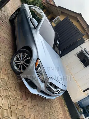 Mercedes-Benz C300 2015 Silver