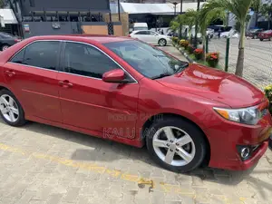 Toyota Camry 2012 Red