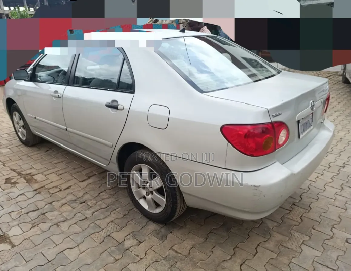 Toyota Corolla 2004 Silver
