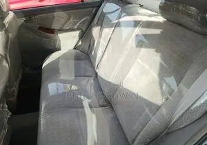 Toyota Corolla 2004 Silver