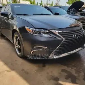 Front Led Headlight for Es Lexus 350 2018 Model