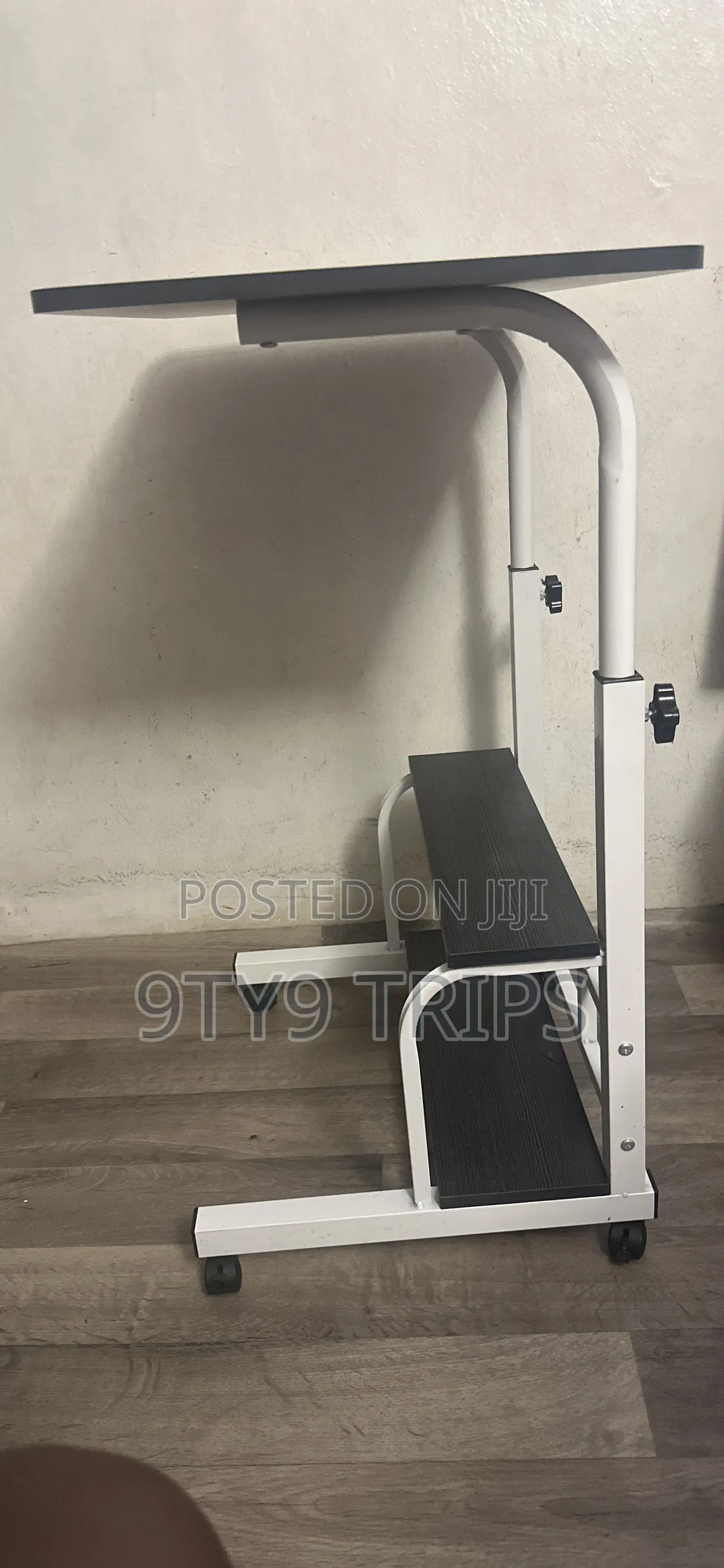 Study/Laptop Table