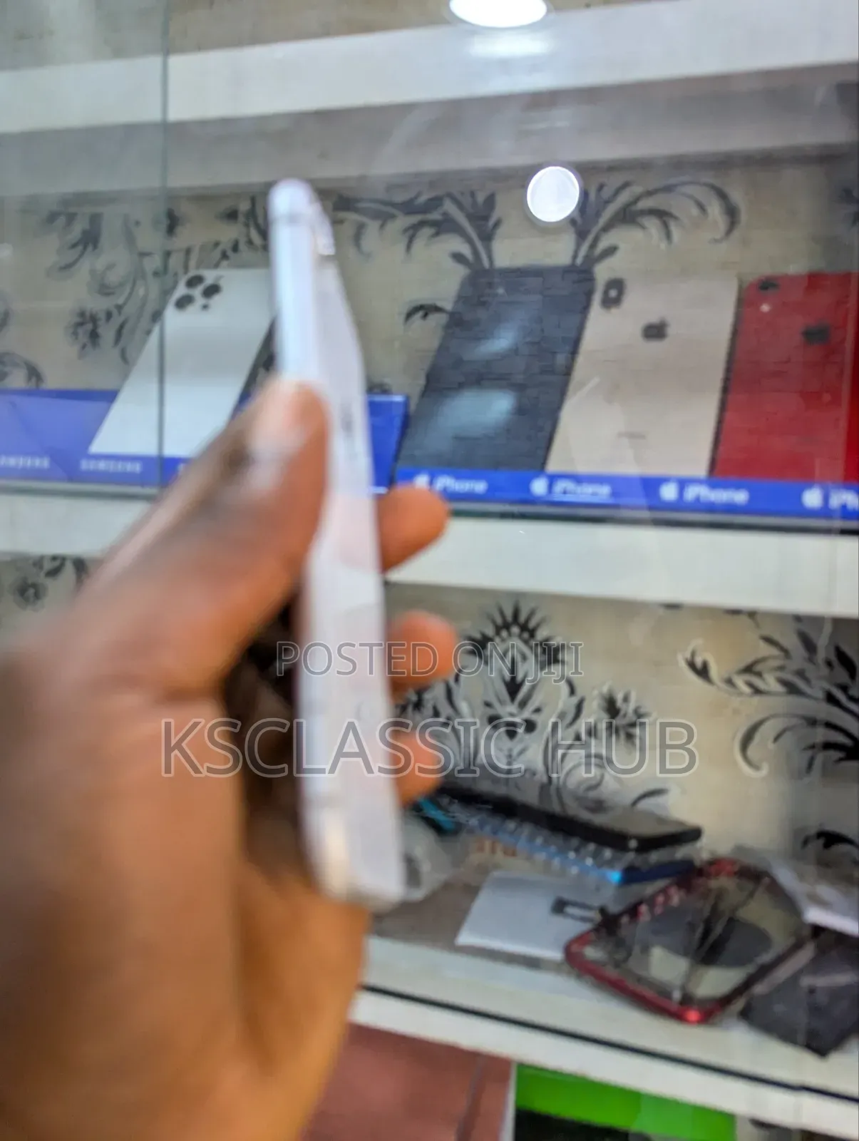 Apple iPhone XR 256 GB White