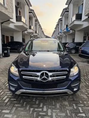 Mercedes-Benz GLE-Class GLE 350 2016 Blue