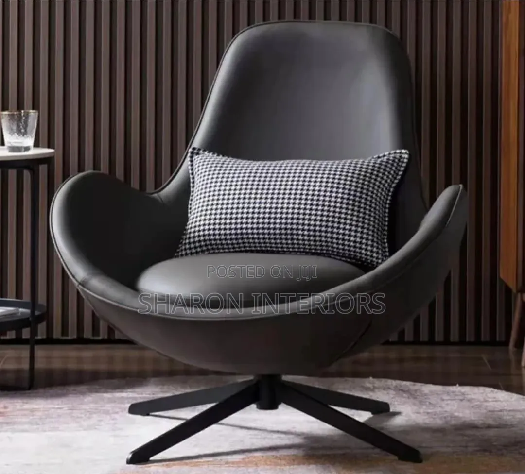 Luxurious Accent Chair