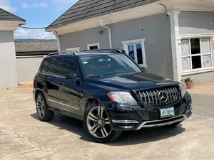 Mercedes-Benz GLK-Class 2013 Black