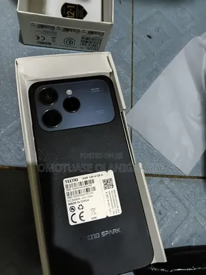 Tecno Spark 40 Pro 128 GB Black