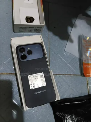 Tecno Spark 40 Pro 128 GB Black