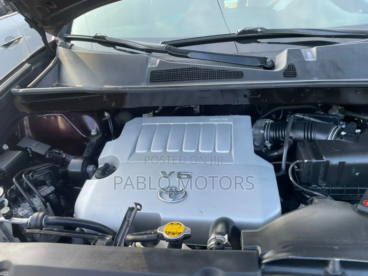 Toyota Highlander Limited 2012 Gray