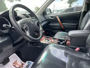 Toyota Highlander 2013 Silver