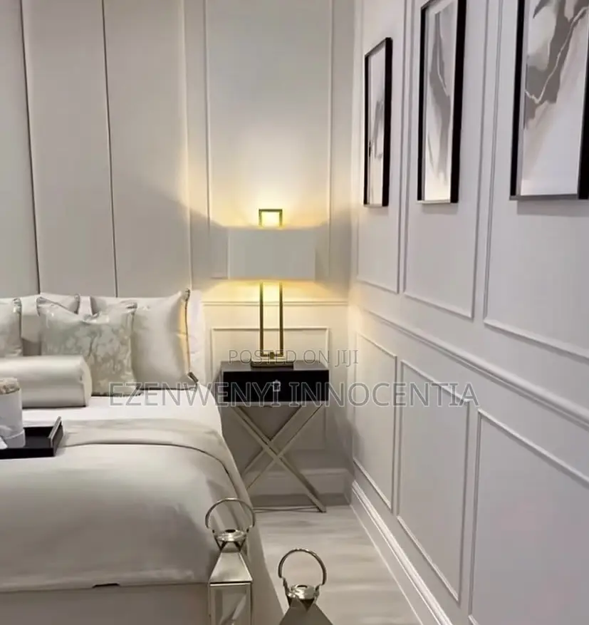 Cornice for Wainscoting/Wall Paneling