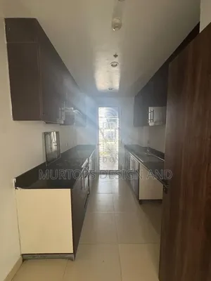 2bdrm Apartment in Lekki Phase 1 for rent