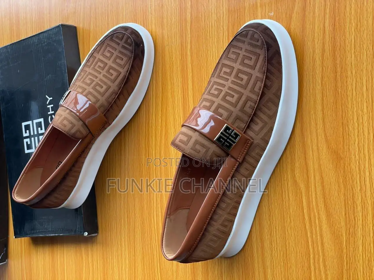Givenchy Classic Shoes