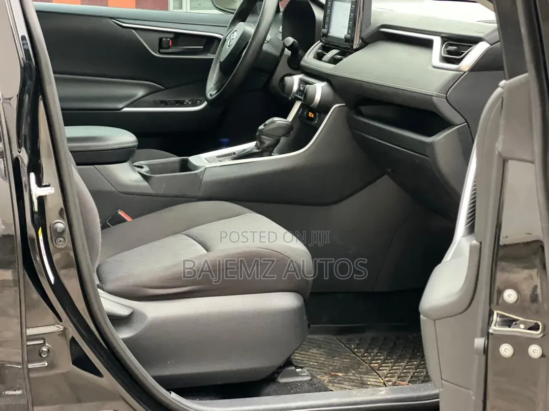 Toyota RAV4 2019 Black
