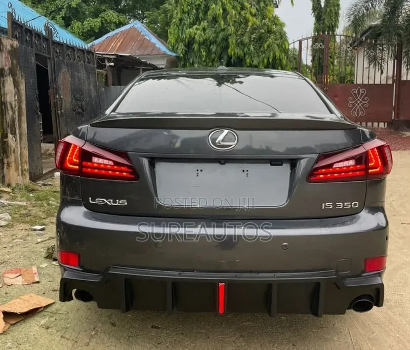 Lexus IS 2007 Gray