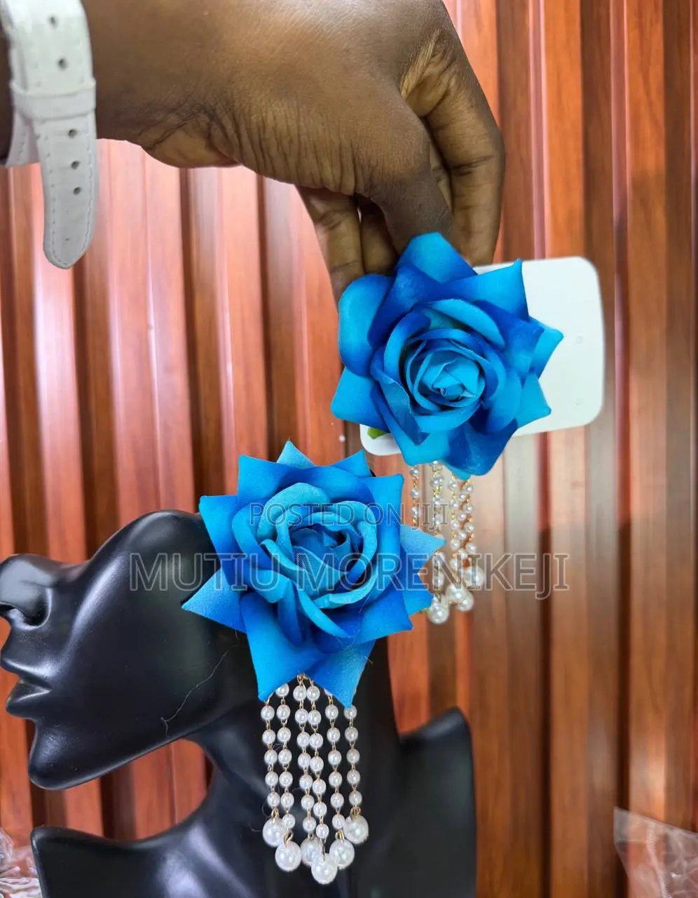 Statement Earring