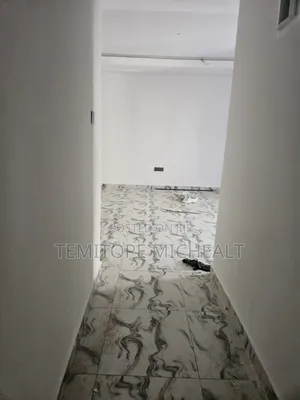 3bdrm Apartment in Jahi Gimor for rent