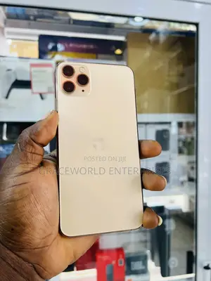 Apple iPhone 11 Pro Max 64 GB White