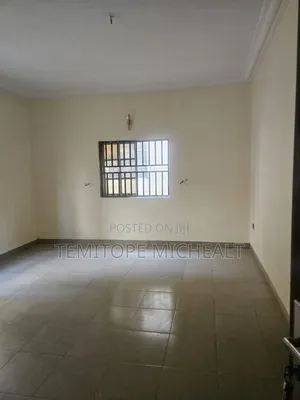 3bdrm Apartment in Main Wuye for rent
