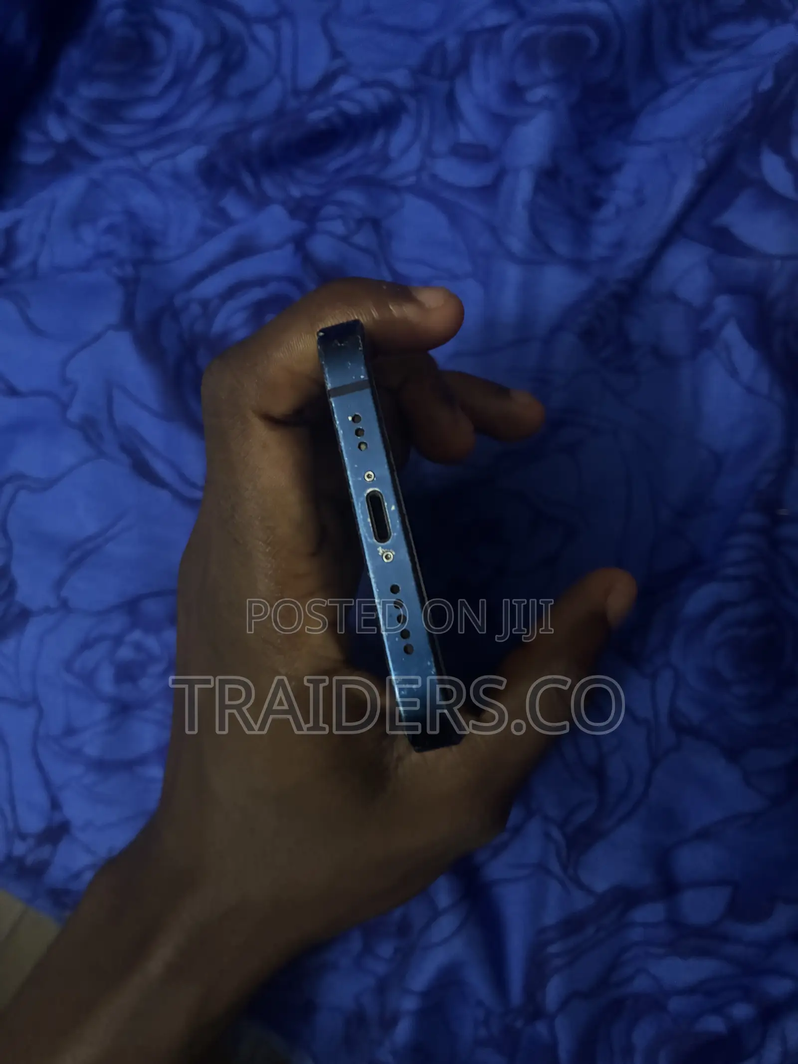 Apple iPhone 12 64 GB Blue