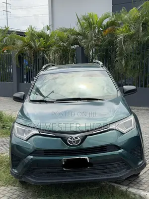 Toyota RAV4 2016 Green