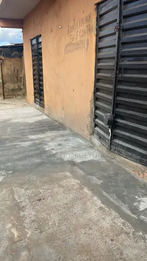Shop for Rent