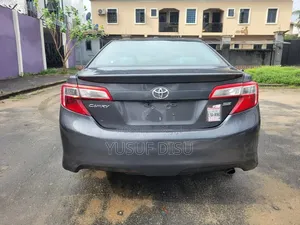 Toyota Camry 2012 Gray