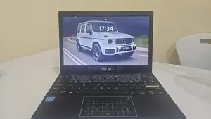 Laptop Asus E203MA 4GB Intel Celeron eMMC 60GB