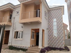 2bdrm Duplex in Crd Estate, FHA for rent