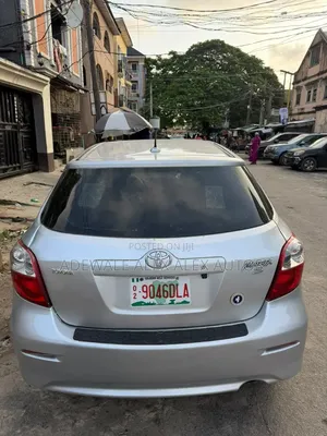 Toyota Matrix 2009 Silver