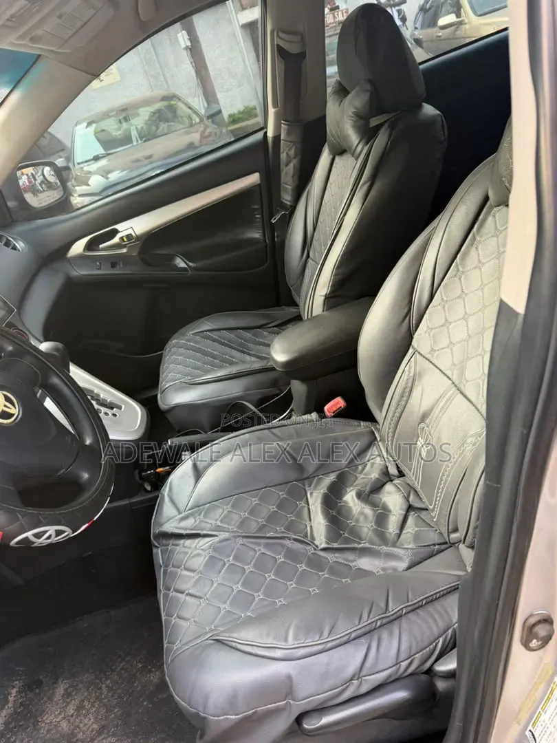 Toyota Matrix 2009 Silver