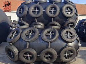 Pneumatic Tyre Fender 2000 × 3500 – Heavy-Duty Marine Fender