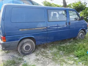 Volkswagen Vento 2005 Blue