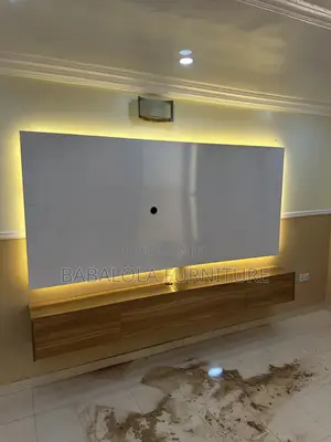 8/8 Feet Console